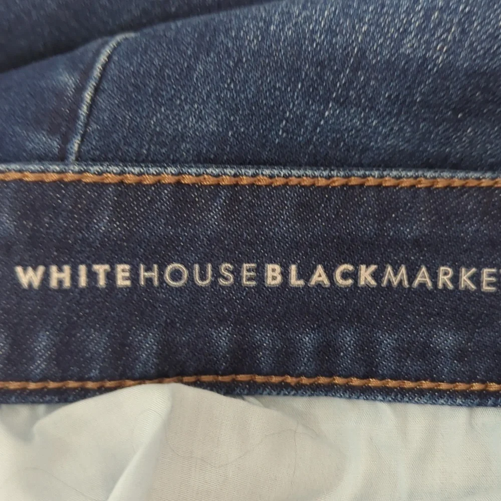 WHBM THE SKINNY Women's Blue With Black Embelishment Jeans Size 16W